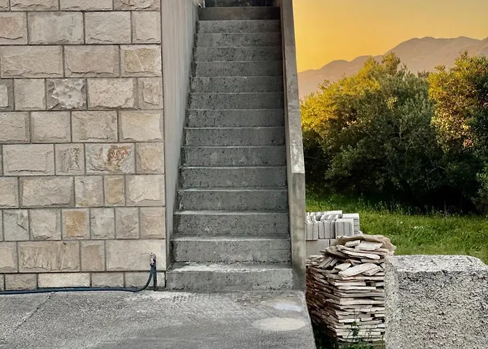 Maslina Цавтат